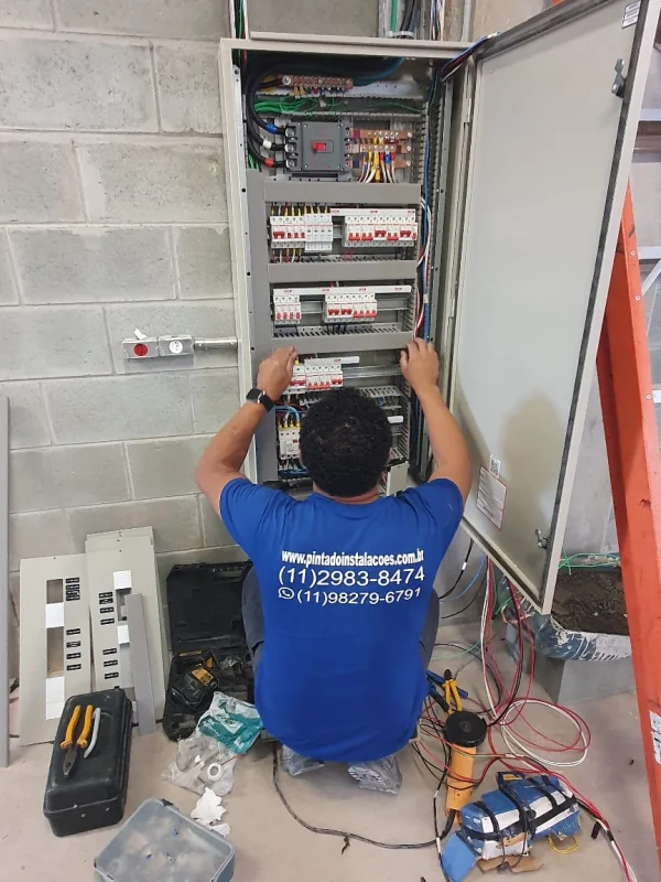 instalações elétricas comerciais